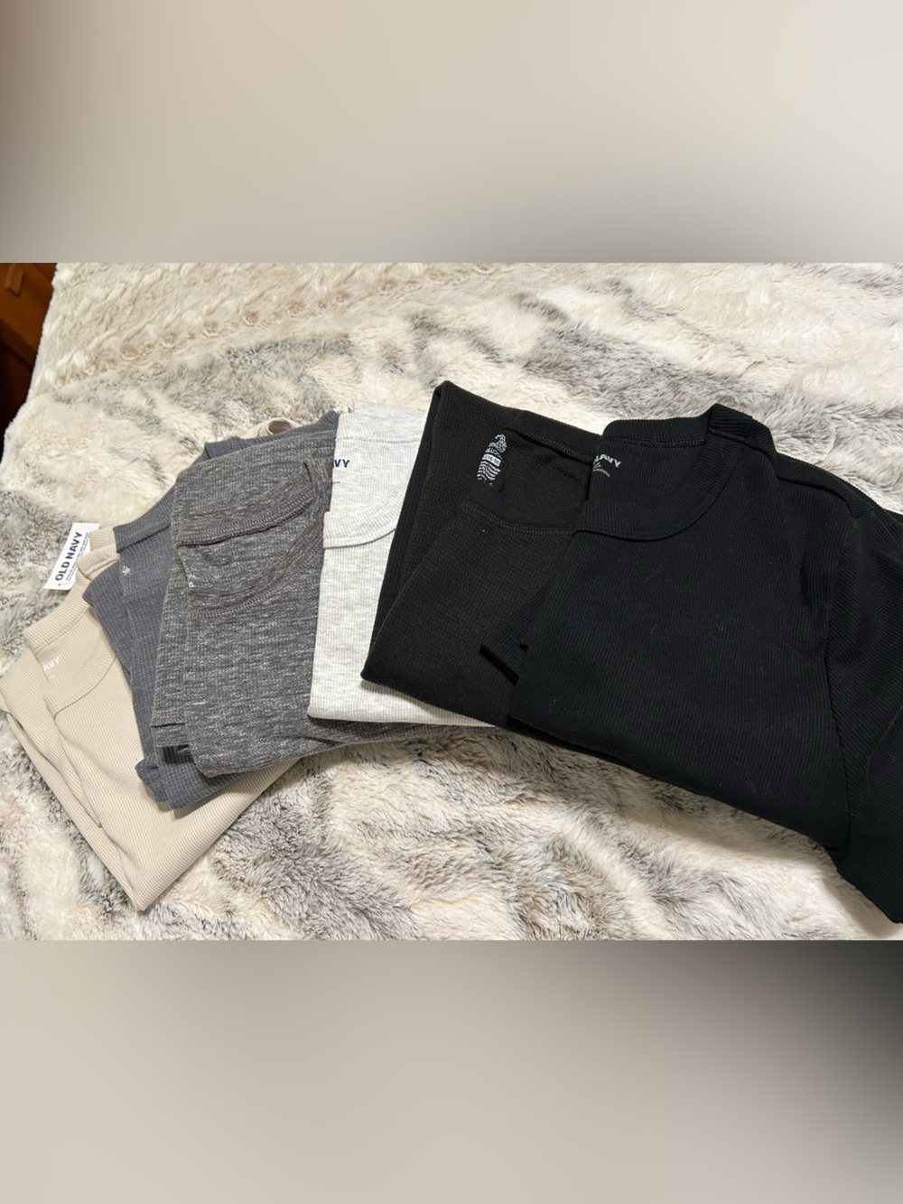 Lot of 6 thermal long sleeve tops Bundle - Black, Light Gray, Gray, Taupe, Cream